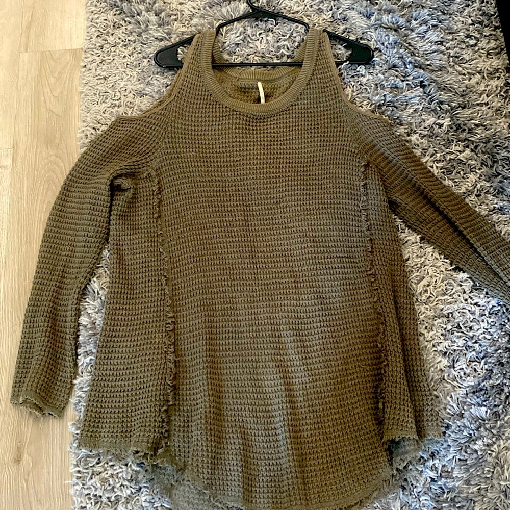 Free people, cold shoulder, olive green sweater